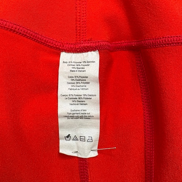 Alo Yoga High-Waist Sculpting Moto Leggings Red Size S Performance Activewear - Picture 6 of 6